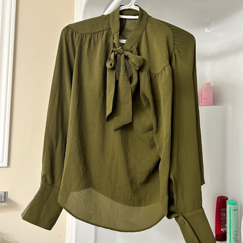 RW&CO blouse